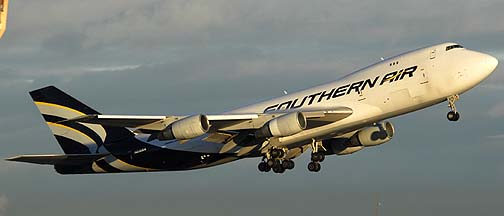 Southern Air Boeing 747-2L5B N815SA, December 23, 2010